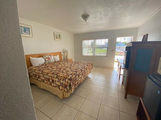 Imagen de la habitación del Hotel Economy Suites, Winter Haven. Foto 16