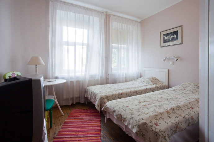Imagen de la habitación del Hotel Economy, Tall&iacute;n. Foto 9