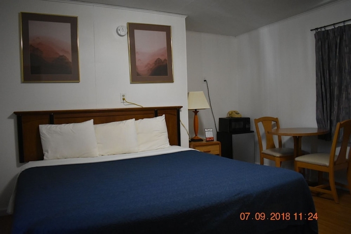 Imagen de la habitación del Hotel Economy inn, Cadillac. Foto 6
