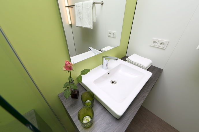 Imagen de la habitación del Hotel Economy-hotel. Foto 6