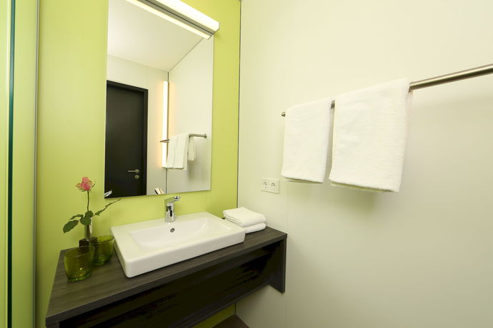 Imagen de la habitación del Hotel Economy-hotel. Foto 8