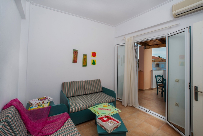 Imagen de los interiores del Hotel Ecoresort Zefyros. Foto 10