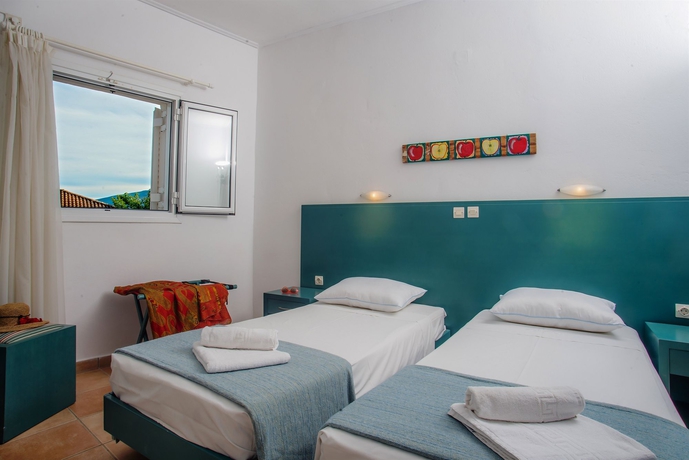 Imagen de la habitación del Hotel Ecoresort Zefyros. Foto 3