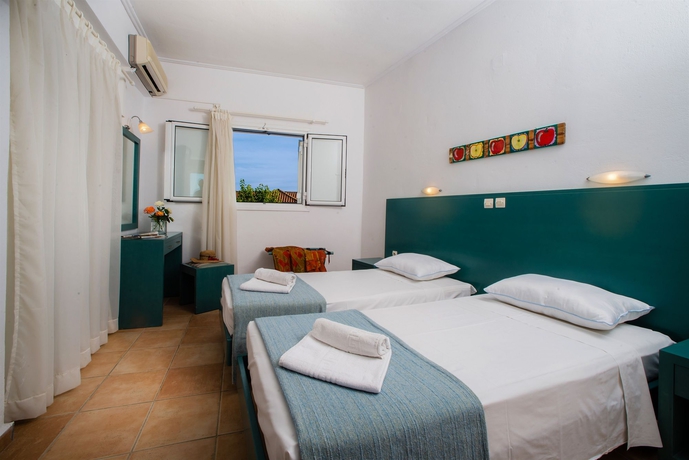 Imagen de la habitación del Hotel Ecoresort Zefyros. Foto 4