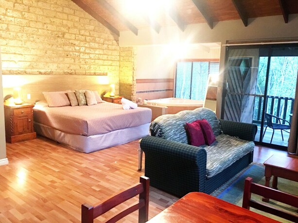 Imagen de la habitación del Hotel Ecostudio Fellini. Foto 14