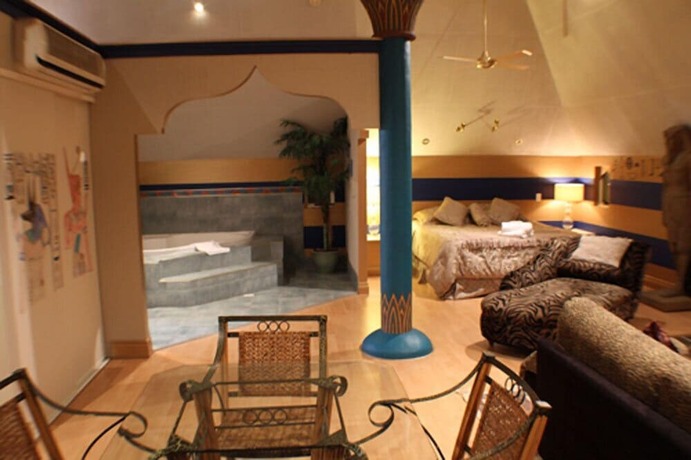 Imagen de la habitación del Hotel Ecostudio Fellini. Foto 24