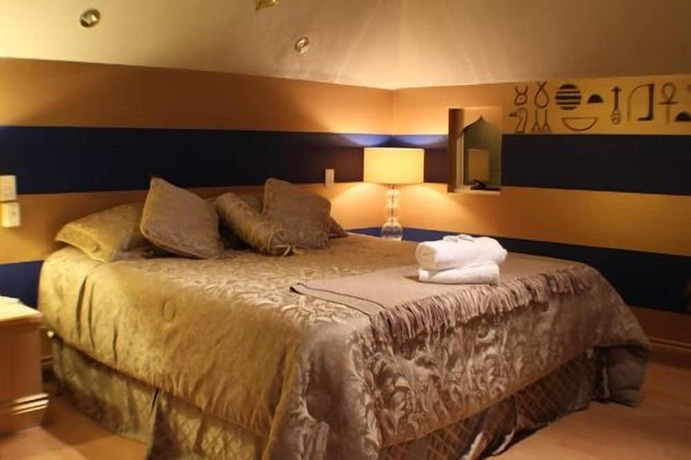 Imagen de la habitación del Hotel Ecostudio Fellini. Foto 28