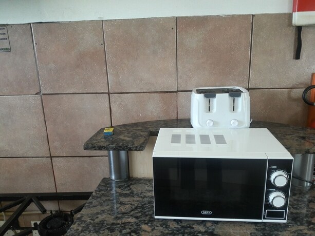 Imagen de la habitación del Hotel Ecotel Midrand. Foto 9
