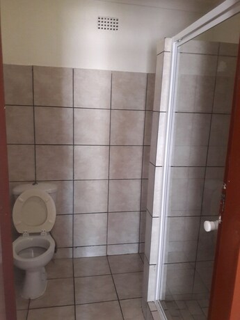 Imagen de la habitación del Hotel Ecotel Midrand. Foto 11