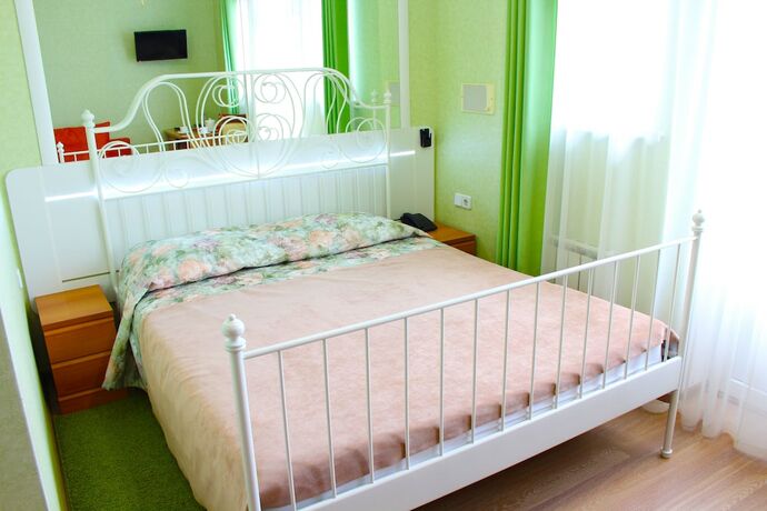 Imagen general del Hotel Ecotel Snegirek. Foto 17