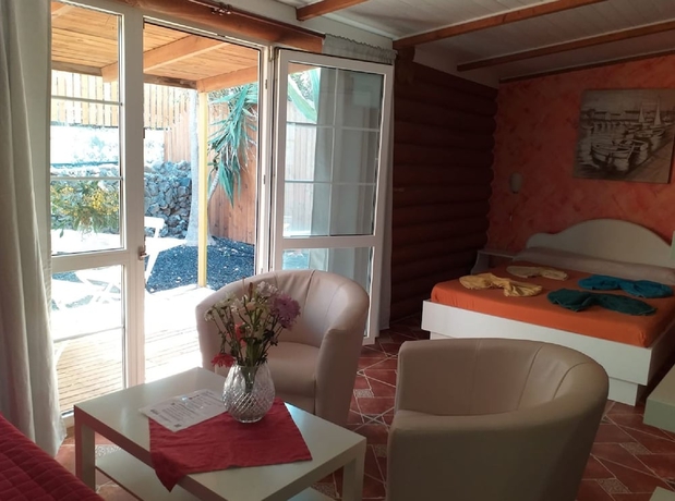 Imagen de la habitación del Hotel Ecovillaclub. Foto 5