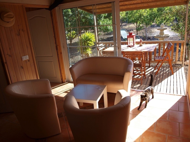 Imagen de la habitación del Hotel Ecovillaclub. Foto 11