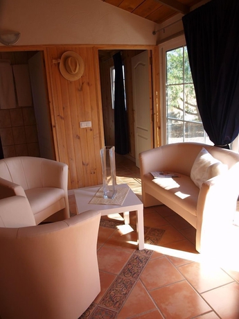 Imagen de la habitación del Hotel Ecovillaclub. Foto 12