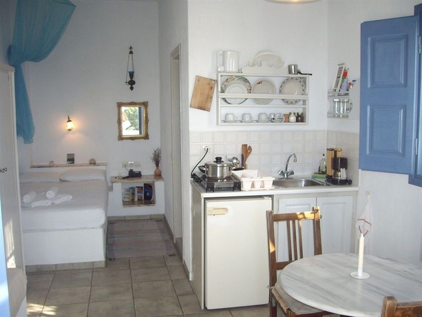 Imagen de la habitación del Hotel Ecoxenia Studios. Foto 4