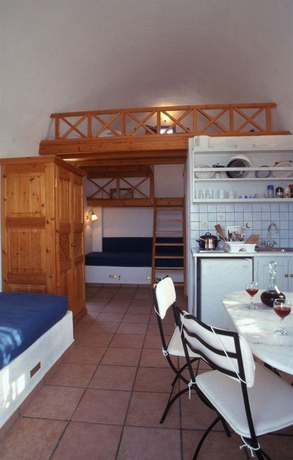 Imagen de la habitación del Hotel Ecoxenia Studios. Foto 5