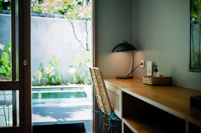 Imagen de la habitación del Hotel Ecozy Dijiwa Canggu. Foto 15