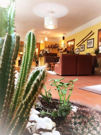 Imagen del bar/restaurante del Hotel Ede. Foto 5