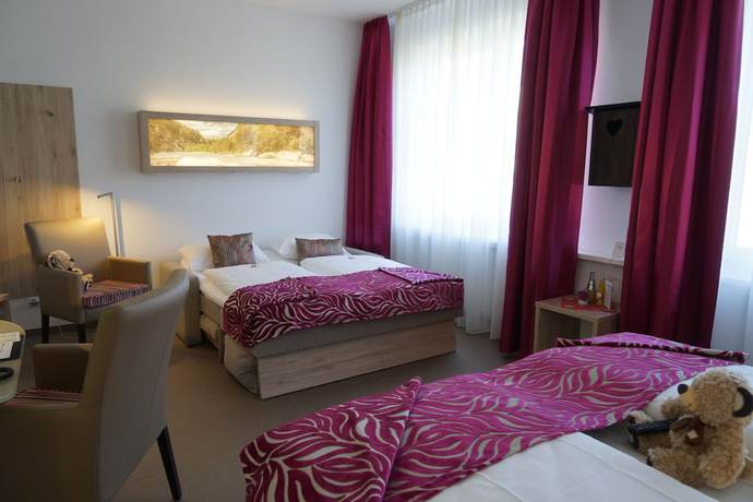 Imagen de la habitación del Hotel Edel Weiss und Restaurant. Foto 17