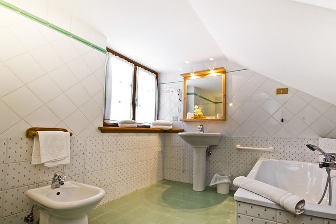 Imagen de la habitación del Hotel Edelhof. Foto 16