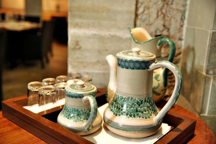 Imagen del bar/restaurante del Hotel Edelmira Boutique. Foto 4