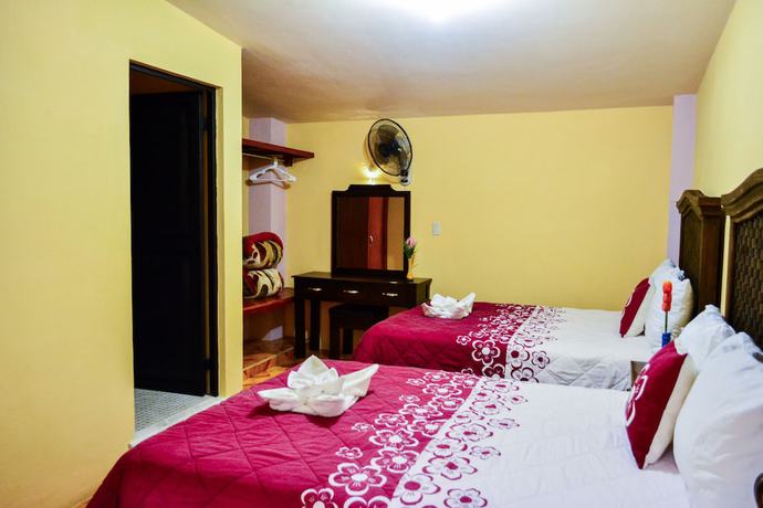 Imagen de la habitación del Hotel Edelmira. Foto 8