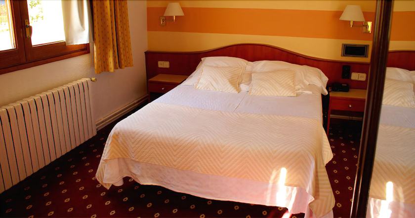 Imagen de la habitación del Hotel Edelweiss, Arties. Foto 2