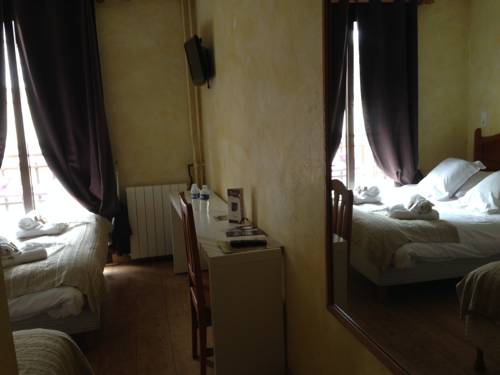 Imagen de la habitación del Hotel Edelweiss, Auron. Foto 2