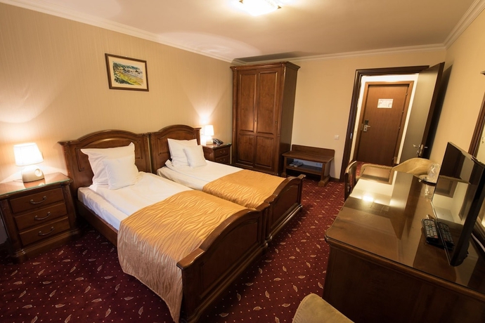Imagen de la habitación del Hotel Edelweiss, Brasov. Foto 4