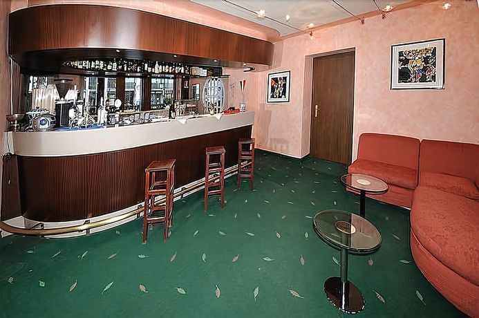 Imagen del bar/restaurante del Hotel Edelweiss, Breuil - Cervinia . Foto 8