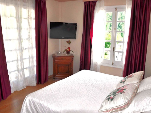 Imagen de la habitación del Hotel Edelweiss Camprodon. Foto 8