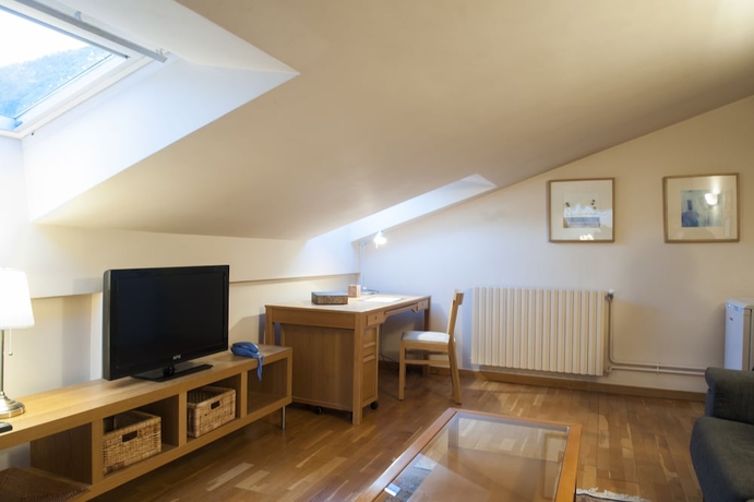 Imagen de la habitación del Hotel Edelweiss Camprodon. Foto 14