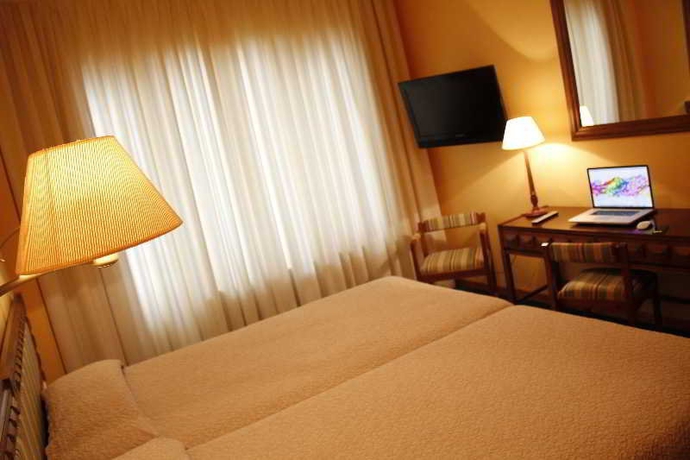 Imagen general del Hotel Edelweiss Candanchu. Foto 8