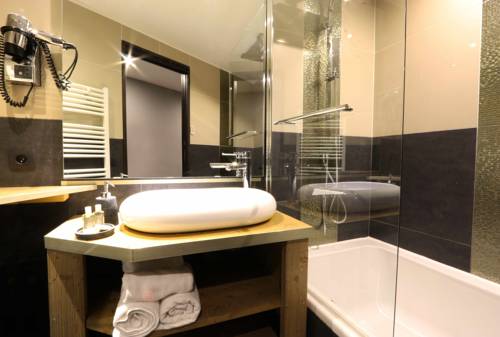 Imagen de la habitación del Hotel Edelweiss, Courchevel. Foto 7