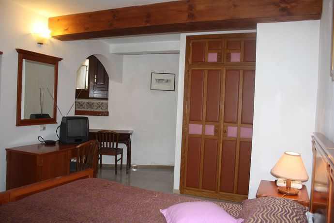 Imagen de los exteriores del Hotel Edelweiss, Erice. Foto 7