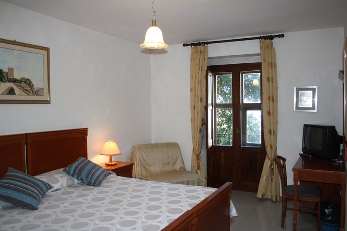 Imagen de los exteriores del Hotel Edelweiss, Erice. Foto 8