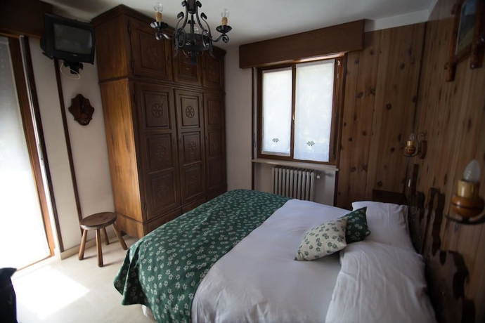 Imagen de la habitación del Hotel Edelweiss, Limone Piemonte. Foto 17