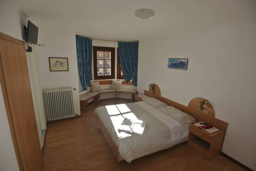 Imagen de la habitación del Hotel Edelweiss, Mareson - Pecol. Foto 6