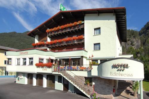 Imagen de la habitación del Hotel Edelweiss, PFUNDS. Foto 2