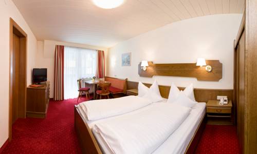 Imagen de la habitación del Hotel Edelweiss, PFUNDS. Foto 4