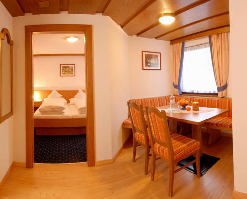 Imagen de la habitación del Hotel Edelweiss, PFUNDS. Foto 8