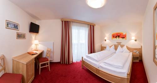 Imagen de la habitación del Hotel Edelweiss, PFUNDS. Foto 10