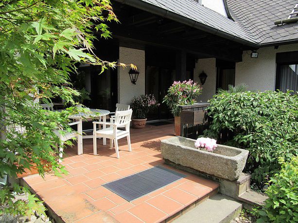 Imagen de los exteriores del Hotel Edelweiss Park Villa. Foto 7