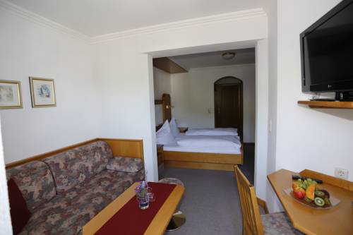 Imagen de la habitación del Hotel Edelweiss, Schloßberg. Foto 11