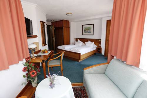 Imagen de la habitación del Hotel Edelweiss, Schloßberg. Foto 13