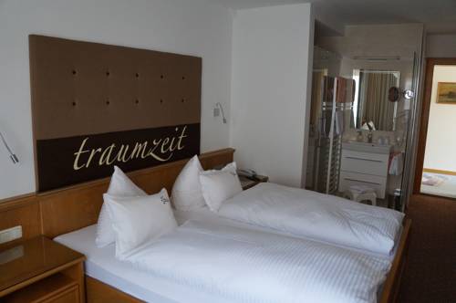 Imagen de la habitación del Hotel Edelweiss, Schloßberg. Foto 14