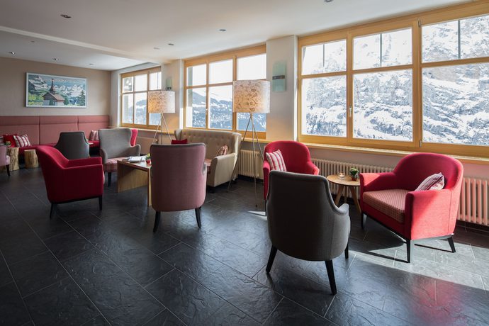 Imagen del bar/restaurante del Hotel Edelweiss Superior. Foto 2