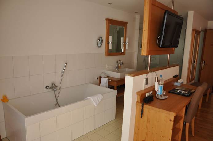 Imagen de la habitación del Hotel Edelweiss Superior. Foto 5