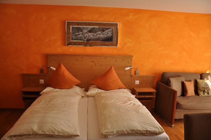 Imagen de la habitación del Hotel Edelweiss Superior. Foto 12