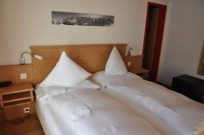 Imagen de la habitación del Hotel Edelweiss Superior. Foto 17