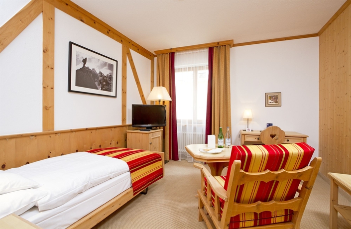 Imagen de la habitación del Hotel Edelweiss Swiss Quality. Foto 3